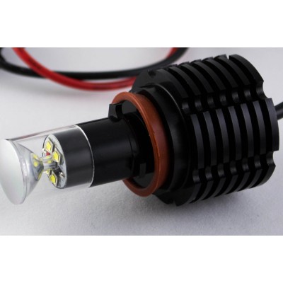 Автомобильная лампа в противотуманные фонари с цоколем H11/H8 Cree 20W 10-30V 1200 люменов Белый